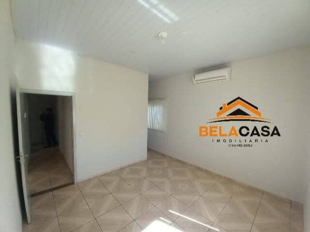 #100 - Casa para Locação em Bela Vista - MS